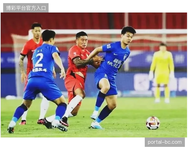 武汉三镇进攻端表现符合预期，但防守端失衡导致球队战绩不佳